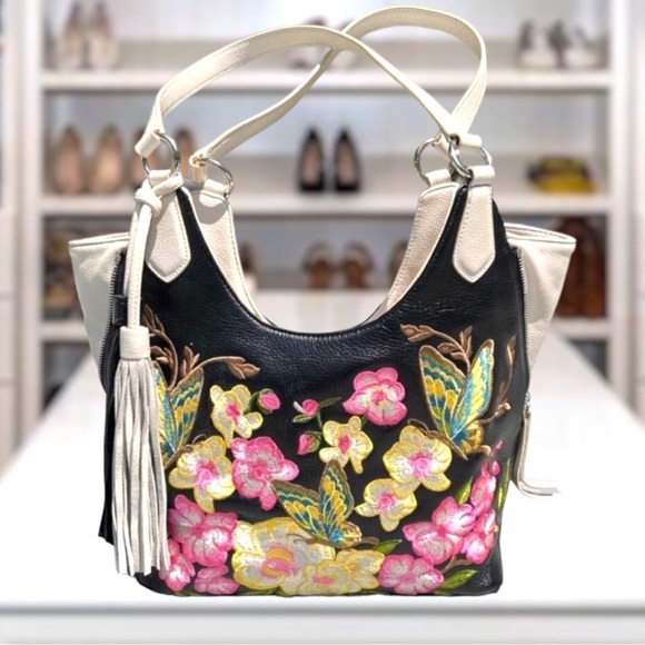 Sharif Handbags - * Host Pick * Sharif 1827 Floral Embroidered Leather Purse